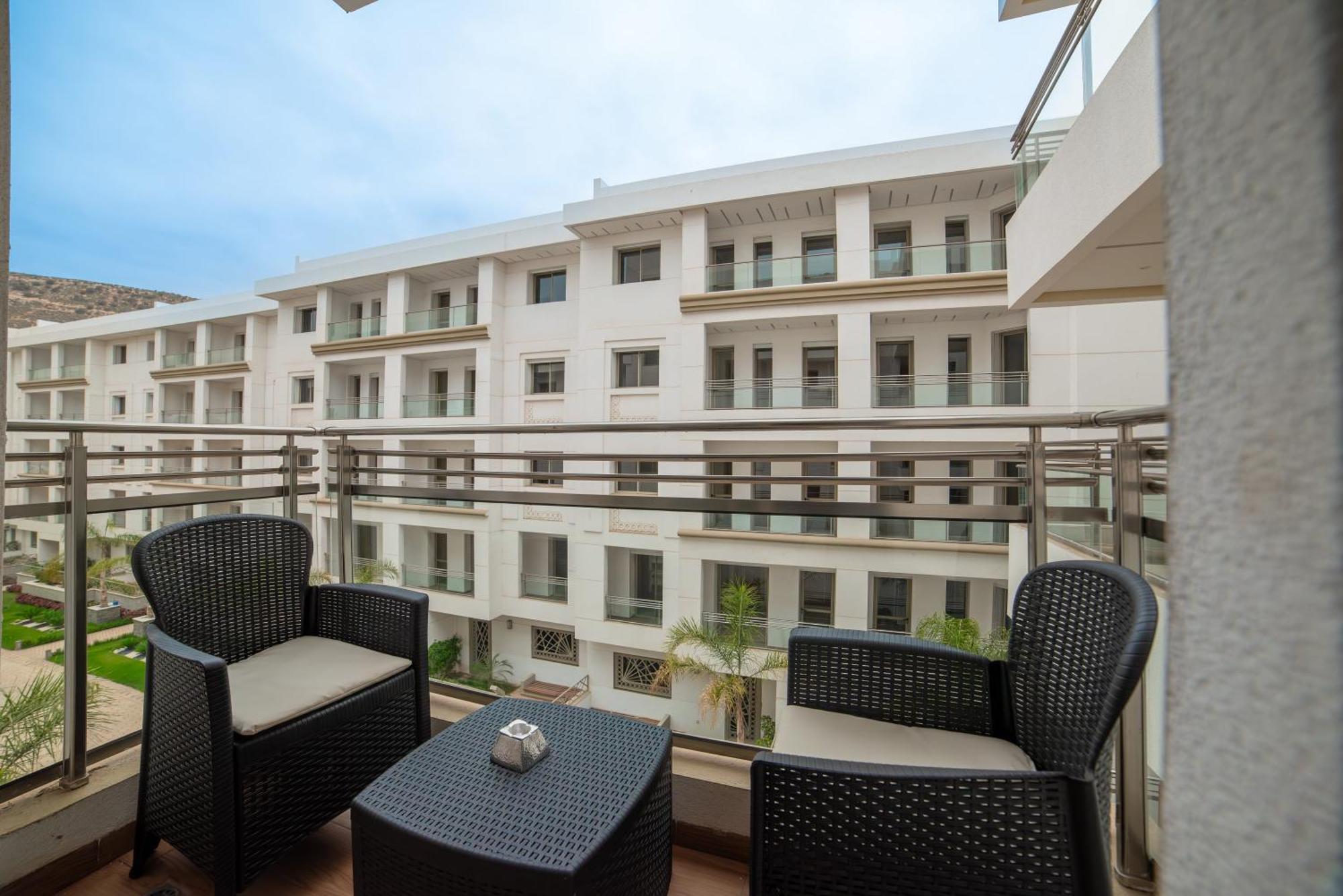 Luxury Seafront Apartment 101Sqm With Wi-Fi And Parking Agadir Ngoại thất bức ảnh